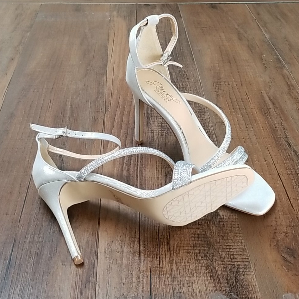 Jewel Badgley Mischka Naylor Evening Shoes Women's - Picture 2 of 4